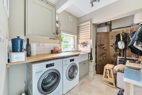 6 Anton Road, Andover, SP10 2EN
