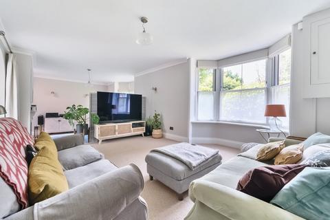 6 Anton Road, Andover, SP10 2EN