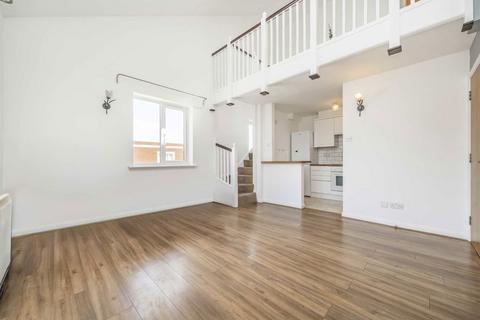3 bedroom flat for sale, Church Road, London W3