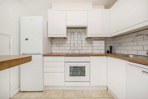 3 bedroom flat for sale, Church Road, London W3