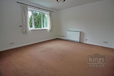 2 bedroom apartment to rent, Bentley Drive, Church Langley