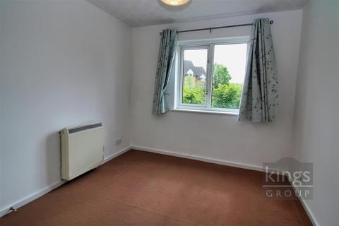 2 bedroom apartment to rent, Bentley Drive, Church Langley