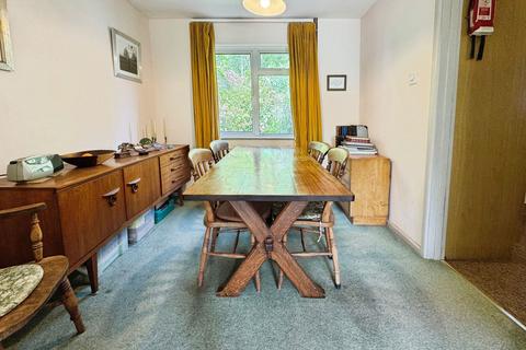 36 Manor Road, Minehead, TA24 6EJ
