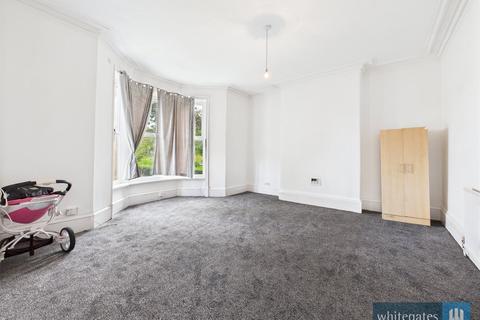 16 Easby Road, Bradford, BD7 1QX