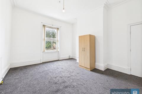 16 Easby Road, Bradford, BD7 1QX