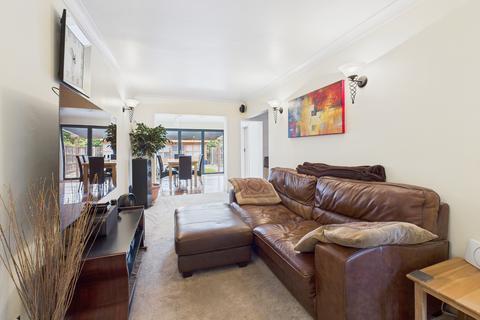 8a Park Road East, Uxbridge, UB10 0AQ