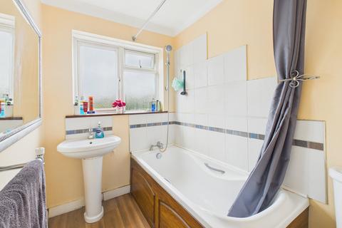 8a Park Road East, Uxbridge, UB10 0AQ