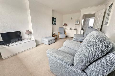 2 bedroom flat for sale, Ferndown