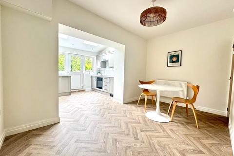 2 bedroom terraced house to rent, Chapel Street, Hayfield, High Peak