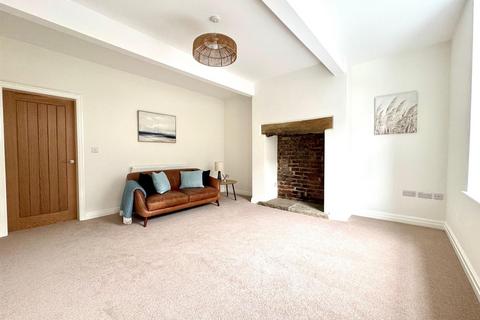 2 bedroom terraced house to rent, Chapel Street, Hayfield, High Peak