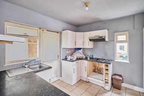 150 Marsh Lane, West Bromwich, B71 2DA