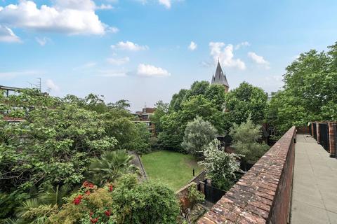 Studio for sale, Tachbrook Street, Pimlico, London, SW1V