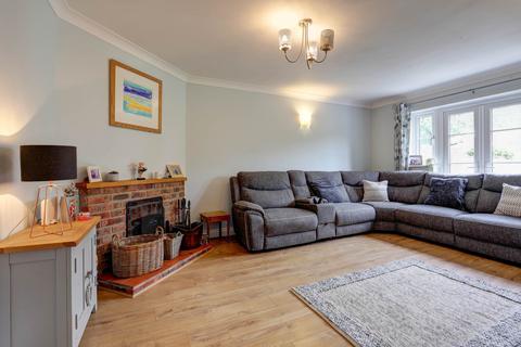 undefined, Parva Cottages, Charlton Marshall