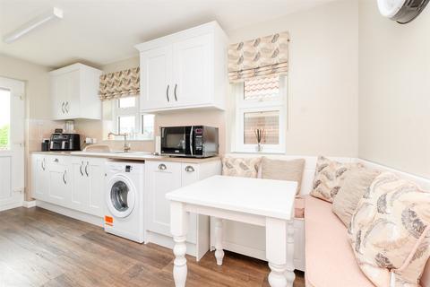 3 bedroom detached bungalow for sale, Calderwood, Gravesend DA12