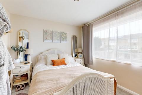 21 Greenways, Weston, Portland, DT5 2LD