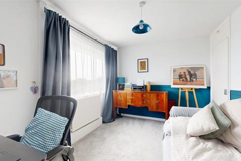 21 Greenways, Weston, Portland, DT5 2LD