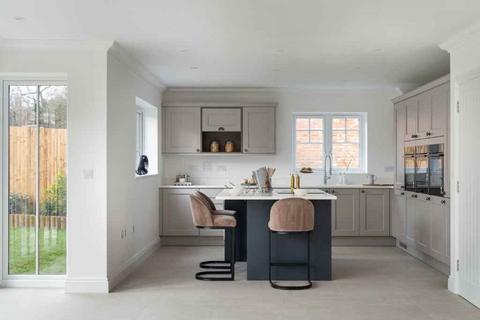 5 bedroom detached house for sale, Plot 11, Apeldoorn at Arundel Gate, Ford Rd BN18