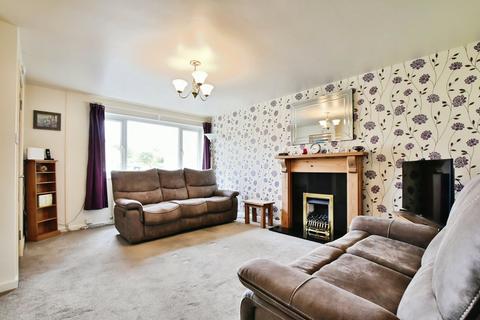 3 bedroom terraced house for sale, Links Road, High Peak SK23