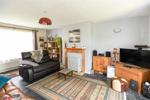43 Beech Grove, Trowbridge, BA14 0HQ