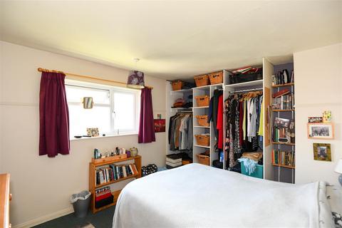 43 Beech Grove, Trowbridge, BA14 0HQ