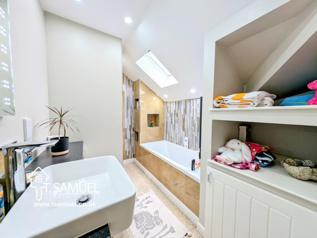 Jack & Jill Bathroom