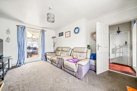 20 Robeck Road, Ipswich, IP3 0HN