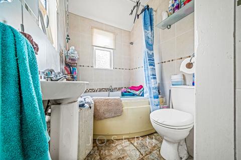 20 Robeck Road, Ipswich, IP3 0HN