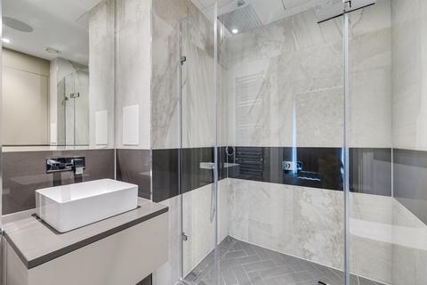 2 bedroom flat for sale, London House, 100 New Kings Road, London
