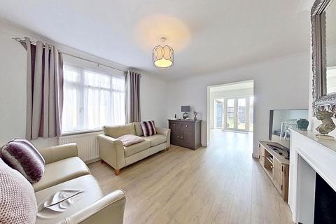 2 bedroom detached bungalow for sale, Reculver Road, Herne Bay, CT6 6QA