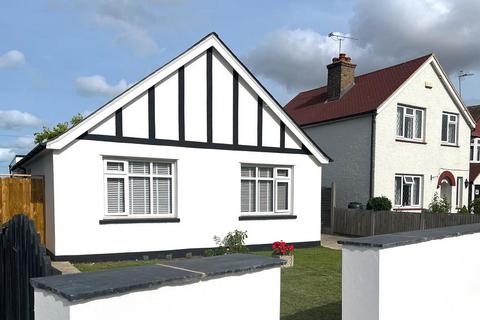 2 bedroom detached bungalow for sale, Reculver Road, Herne Bay, CT6 6QA