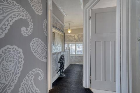 6 Beverley Gardens, Southend-on-sea, SS2 6RS