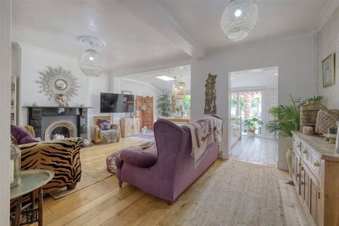 3 bedroom semi-detached house for sale, Beverley Gardens, Southend-on-Sea, Essex, SS2