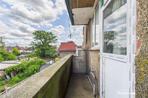 2 bedroom apartment to rent, Clifford Court, Neasden NW2