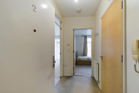 1 bedroom apartment for sale, High Street, Slough SL1