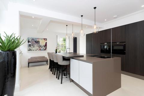 5 bedroom detached house for sale, Trevor House, Richmond Road, Leyburn, North Yorkshire, DL8