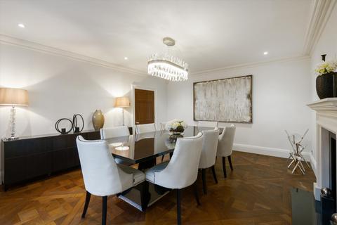 5 bedroom detached house for sale, Trevor House, Richmond Road, Leyburn, North Yorkshire, DL8