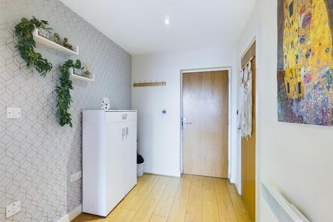 2 bedroom apartment to rent, The Quartz, Birmingham, B18 6