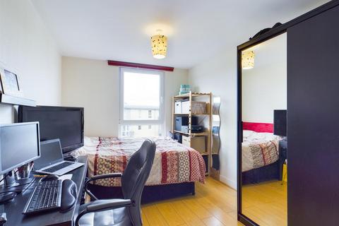 2 bedroom apartment to rent, The Quartz, Birmingham, B18 6