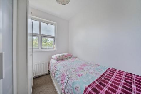 undefined, Horsell,  Woking,  Surrey,  GU21