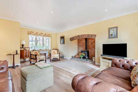 undefined, Falkland Park, Dorrington, Shrewsbury