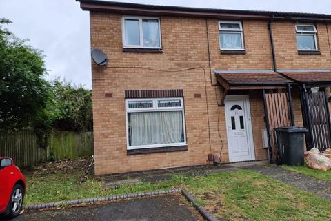 3 bedroom townhouse for sale, Martin Close, Leicester, LE4