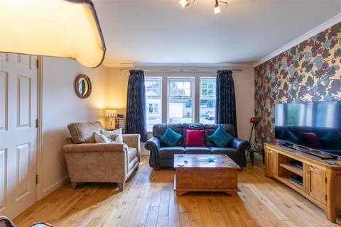 41 Abbey Lane, Errol, Perth, PH2 7GA