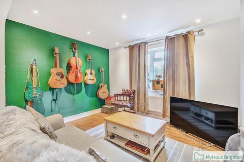 3 bedroom house for sale, London Road, Hassocks