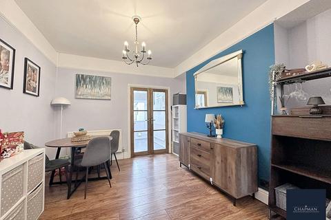 133 Aberrhondda Road, Porth, CF39 0BA