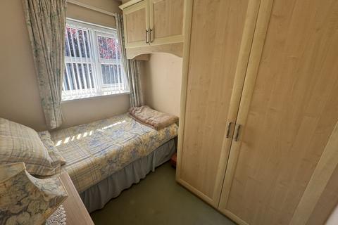 2 bedroom flat for sale, Kingfisher Mews, Poulton-le-Fylde FY6