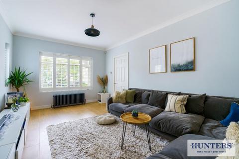 71 Westgate, Guiseley, Leeds, LS20 8HH