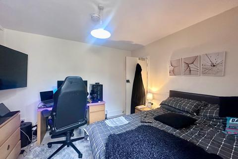 undefined, Treforest, Pontypridd CF37