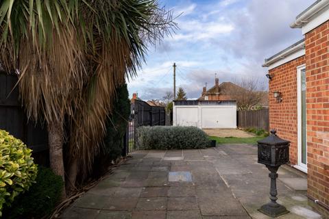 3 bedroom semi-detached house for sale, Winsover Road, SPALDING, Lincolnshire, PE11