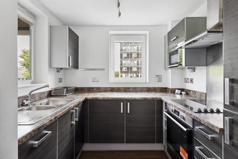 2 bedroom apartment to rent, Tria Apartments, London E2