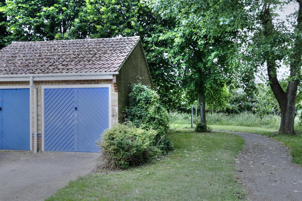Garage.jpg